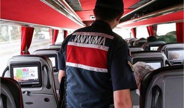 Kastamonu’da Jandarmadan Otobüslerde Sivil Denetim yapıldı