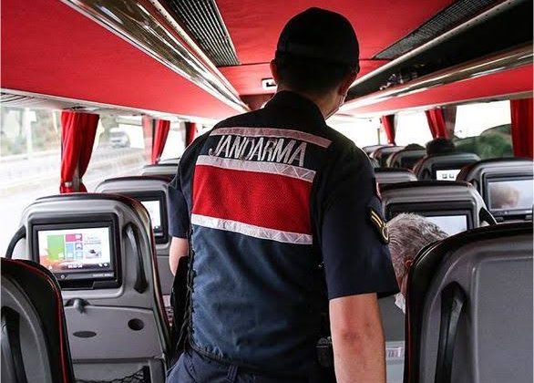 Kastamonu’da Jandarmadan Otobüslerde Sivil Denetim yapıldı