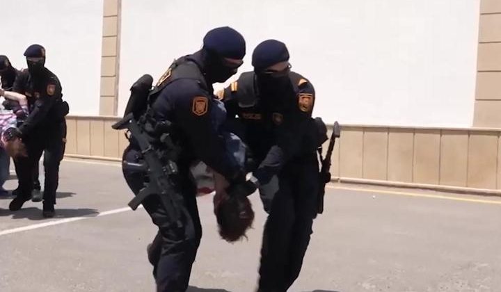 Azerbaycan’da, Rus vatandaşlarından oluşan çeteler çökertildi