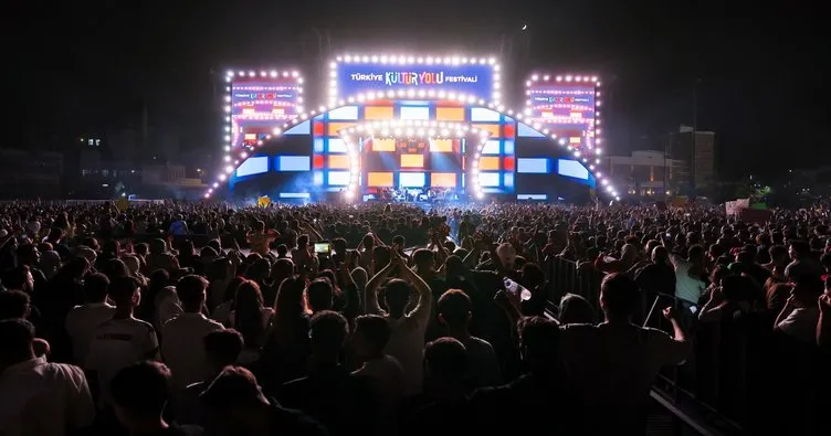 Trabzon ve Bursa’da konserler iptal edildi