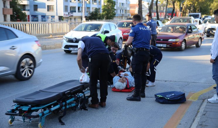 Taşköprü Sanayi Kavşağında Feci Kaza