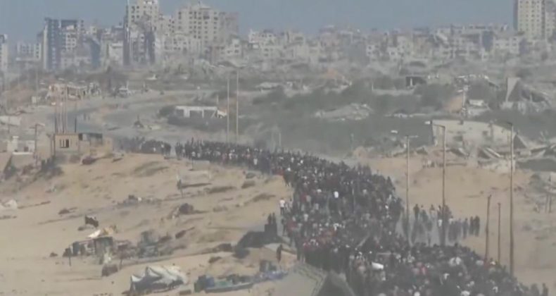 Gazze’de ateşkes sonrası Filistinliler evlerine dönmeye başladı