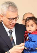 Bakan Memişoğlu Mısır’da Filistinli hastaları ziyaret etti