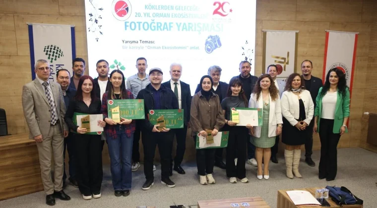 Kastamonu’da “Köklerden Geleceğe” fotoğraf yarışmasının ödül töreni yapıldı