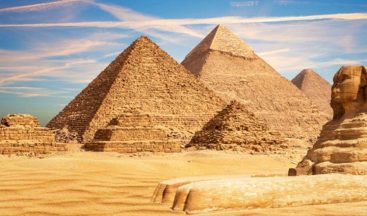 Mısır Nerede, Nasıl Gidilir? Mısır Gezi Rehberi 2025: Resmi Dili, Para Birimi, Ulaşım ve Bilmeniz Gereken Her Şey