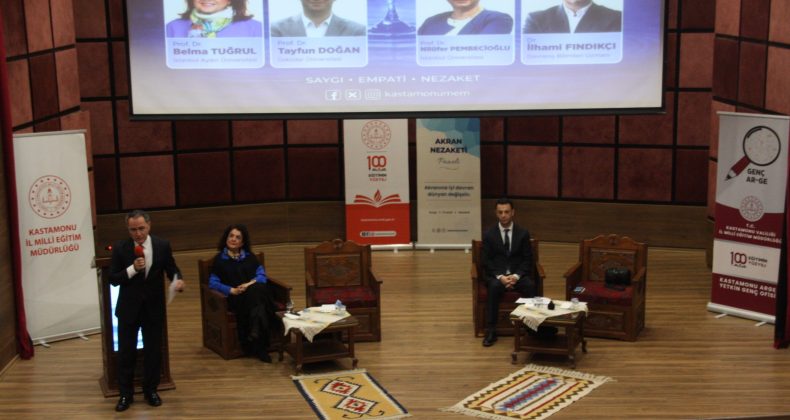 Kastamonu, Türkiye’de bir ilk olan panelde “Akran Nezaketi’ni” konuştu