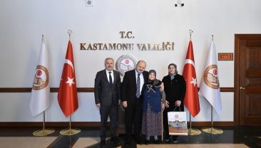 Melahat Teyze, Kastamonu Valiliği’nde ağırlandı