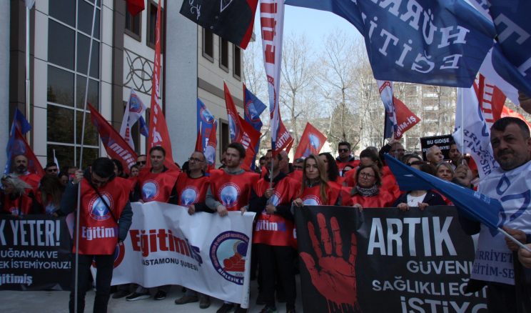 Eğitim-İş, “Okullar Güvensiz, Sorumlular Hesap Vermeli”