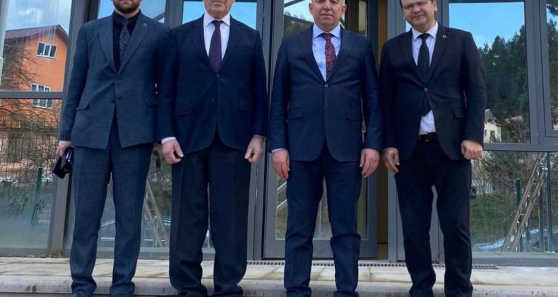 Kastamonu’da Bakan Bak, Azdavay yüzme havuzu açılışına katılacağı söyleniyor