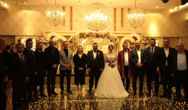 Kastamonu’da Sürpriz Nikah: Siyaset ve İş Dünyası Aynı Masada Buluştu!
