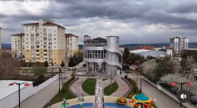 Harikalar Diyarı üzerinden Kastamonu Belediyesi’ne eleştiri