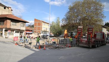 Honsalar Mahallesi’nde Kavşak Düzenlemesi Tartışma Yarattı; Eski Kastamonu Üvey Evlat Muamalesi Görüyor